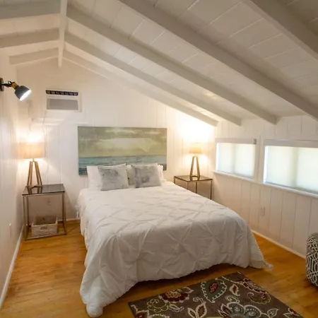 Peaceful Getaway In Studio City